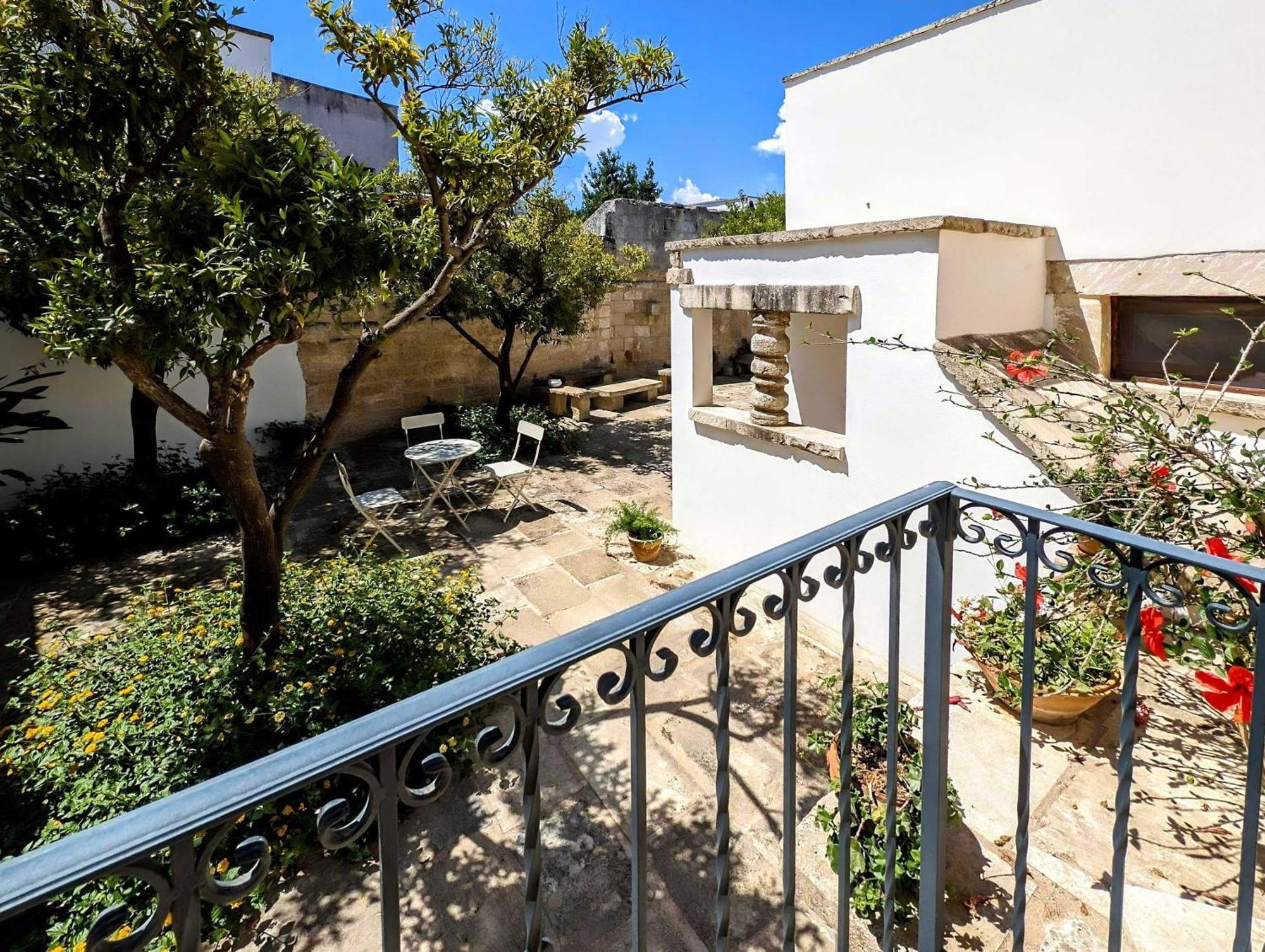 Oikia Vacanze Giuggianello Le Bey Extérieur photo